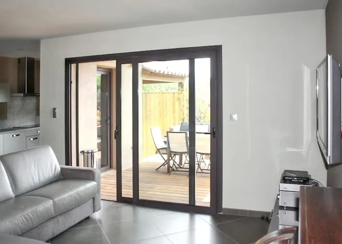 Spacieux A Porto-vecchio Avec Piscine Partageeb * Porto-Vecchio (Corsica)